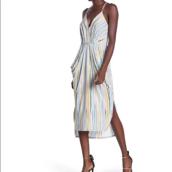 BCBGeneration Dresses & Skirts - BCBGeneration striped draped pocket midi dress